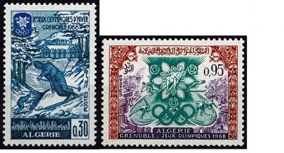 1967 - Alg�rie Timbres n� 453/454 - Jeux Olympiques d\'hiver - 1968 Grenoble