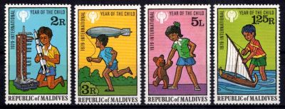 1979 - Maldives Timbres n� 763/766 - Ann�e Internationale de l\'Enfant