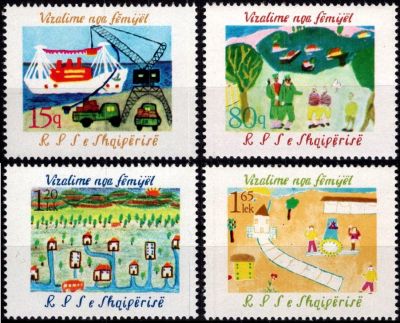 1982 - Albanie n� 1932/1935 - Dessins d\'enfants
