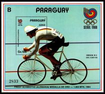 1987 - Paraguay Bloc n&deg; 388 - Jeux Olympique d\'&eacute;t&eacute; - 1988 S&eacute;oul