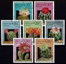 1987 - Vietnam 795/801 - Flore, Cactus en fleurs (Série complète de timbres oblitérés)