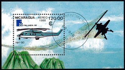 1988 - Nicaragua Bloc n� 186 - H�licopt�re - \ Finlandia\'88\  Exposition philat�lique � Helsinki