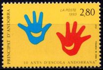 1993 - Andorre Fran&ccedil;ais Timbre n&deg; 438 - Dix ans d\'&eacute;cole andorrane