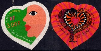 2000 - France 3297/3298 - Saint-Valentin, C�urs Yves Saint Laurent (autoadh�sifs)