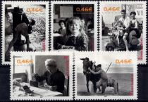 2002 - France 3519/3523 - Le siècle au fil du timbre (VI) - La vie quotidienne (Les 5 valeurs découpées)