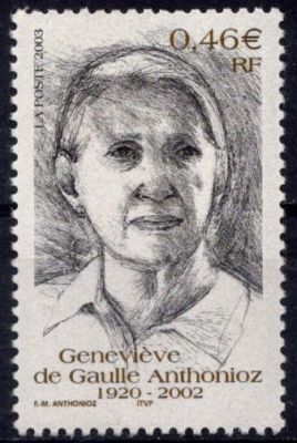 2003 - Timbre de France n�3544 - Hommage � Genevi�ve de Gaulle Anthonioz (1920-2002)