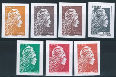 2018 - Timbre France Non Dentel�s Marianne l\'engag�e 2018