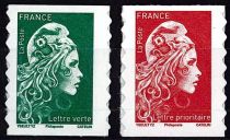 2022 - France n° 1598Aa/1599Aa - Marianne l\'engagée - Paire LV, LP (carnet adhésif) (Philaposte)