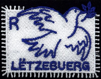 2025 - Luxembourg Timbre Adh�sif brod� - Colombe de la Paix